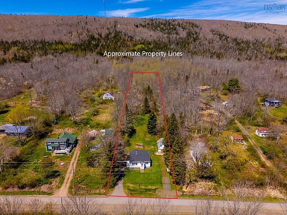 5th image of 1307 Granville Rd