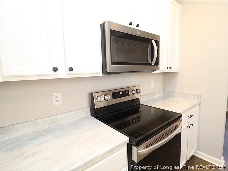 5112 Mabe Dr — Photo 13