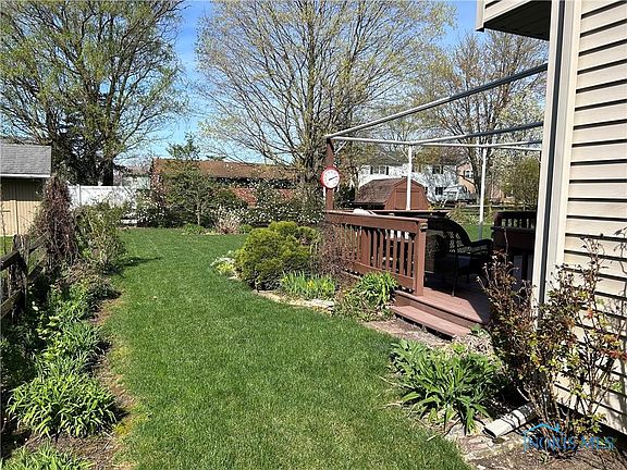 4th image of 621 Pasteur Ave