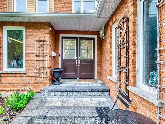 4th image of 5428 Edencroft Cres