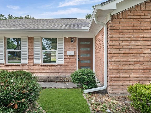 4th image of 9506 Winsome Ln