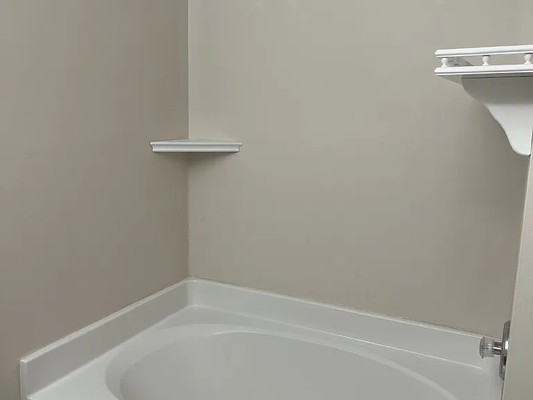 7529 Kemberton Ct — Photo 11