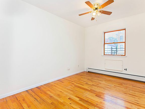 3rd image of 474 Ovington Ave APT 03B