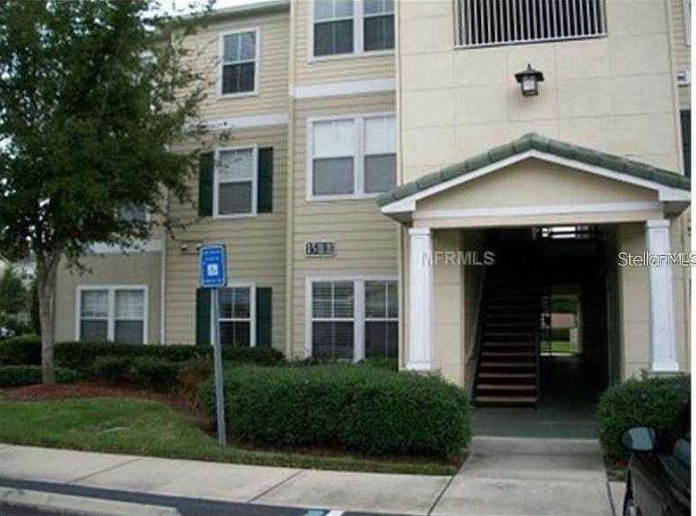 1st image of 18119 Sterling Gate Cir #18119