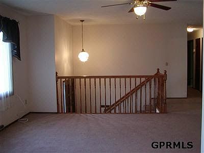3rd image of 811 S Waterford Cir