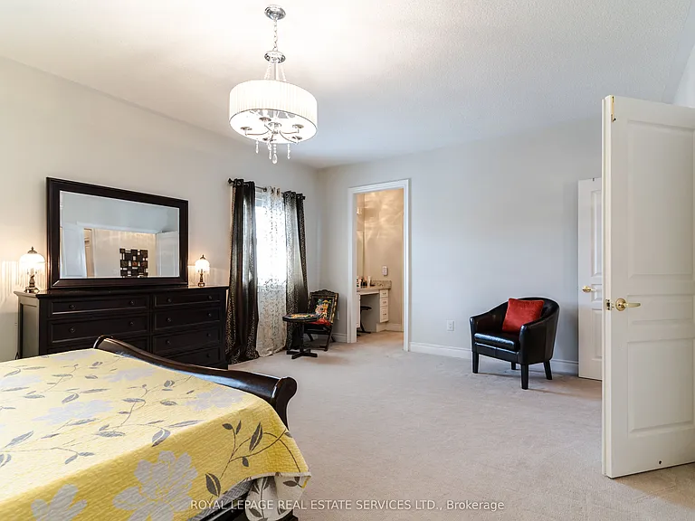 531 Bridgeview Rd — Photo 24