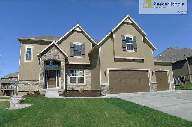 Award Winning Summit Custom Homes beautiful Cambridge plan.