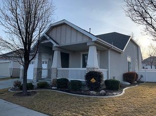 10038 S Remembrance Ln, South Jordan, UT 84095