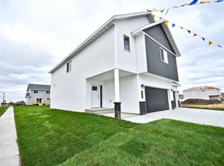Blackstone Plan, The Wilds 21st, West Fargo, ND 58078
