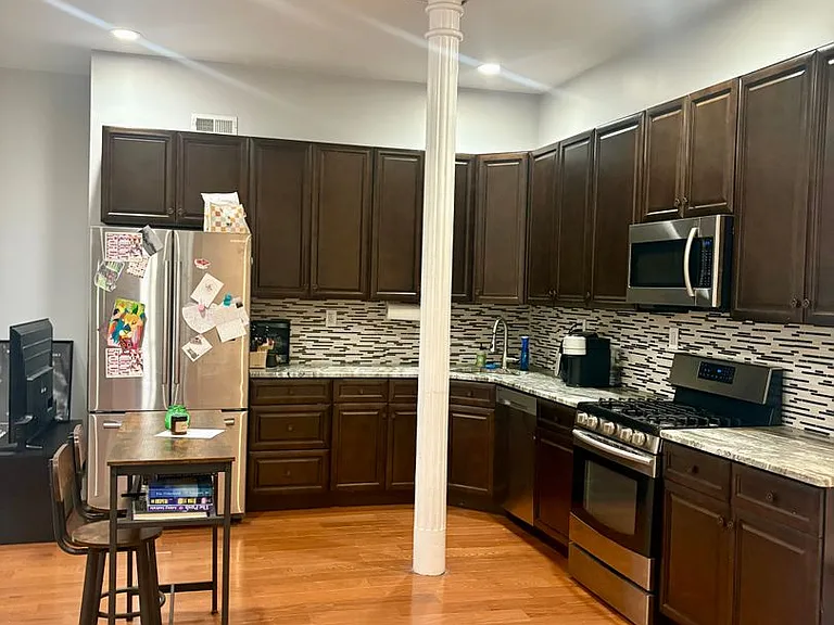 1236 E Columbia Ave. — Photo 16