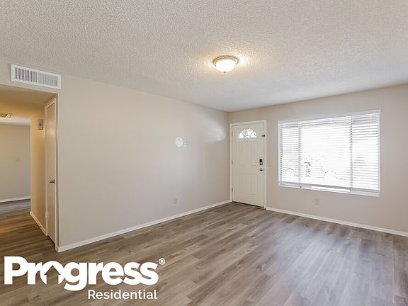 3rd image of 3649 W Galveston St