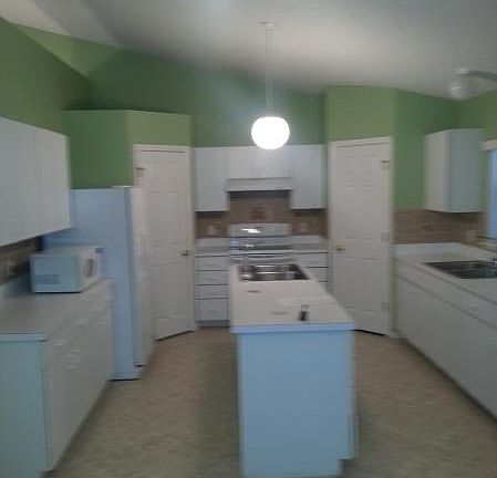 3rd image of 609 Baldwin Dr