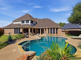 9204 Hailey Ct, North Richland Hills, TX 76182