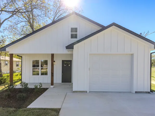 109 Etter St, Lone Oak, TX 75453