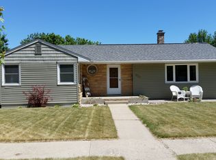 920 E 5th St, Webster, SD 57274