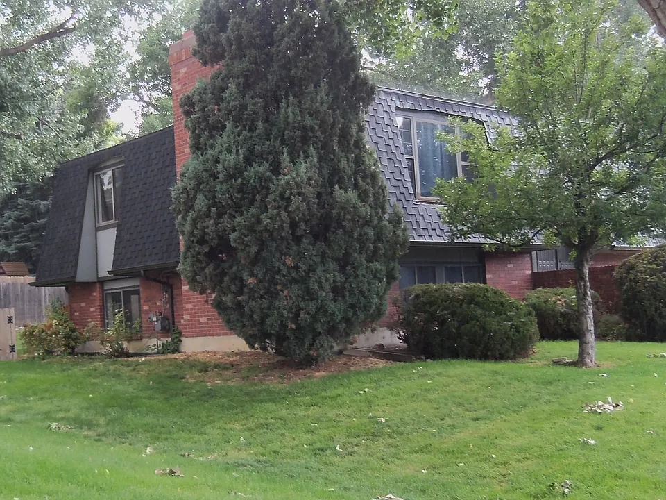 10660 W 79th Pl