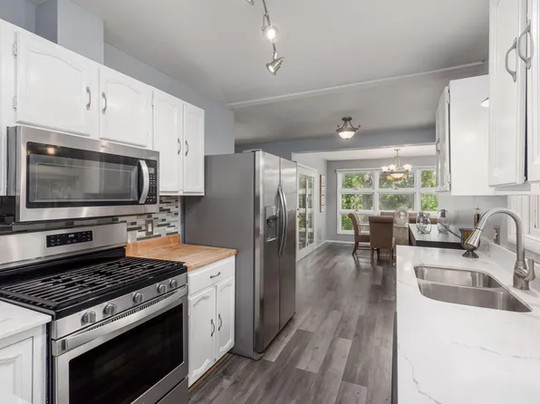 1227 Eldridge Ave, South Saint Paul, MN 55075