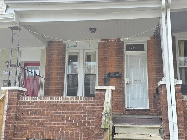 653 Bartlett Ave, Baltimore, MD 21218