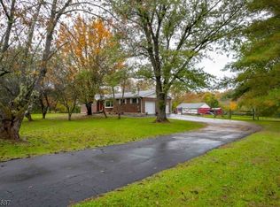 46 Rainbow Hill Rd, Flemington, NJ 08822