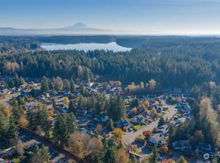 15368 SE 182nd St, Renton, WA 98058