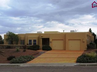 1570 Vista Del Cerro, Las Cruces, NM 88007