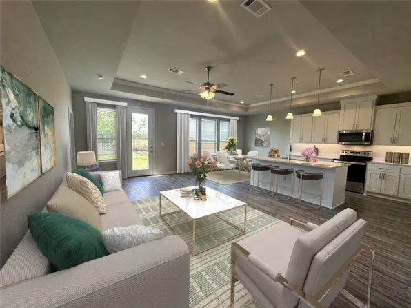 351 Preston Rd, Mabank, TX 75147