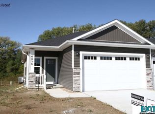 8600 Covenant Cts, Lincoln, NE 68526