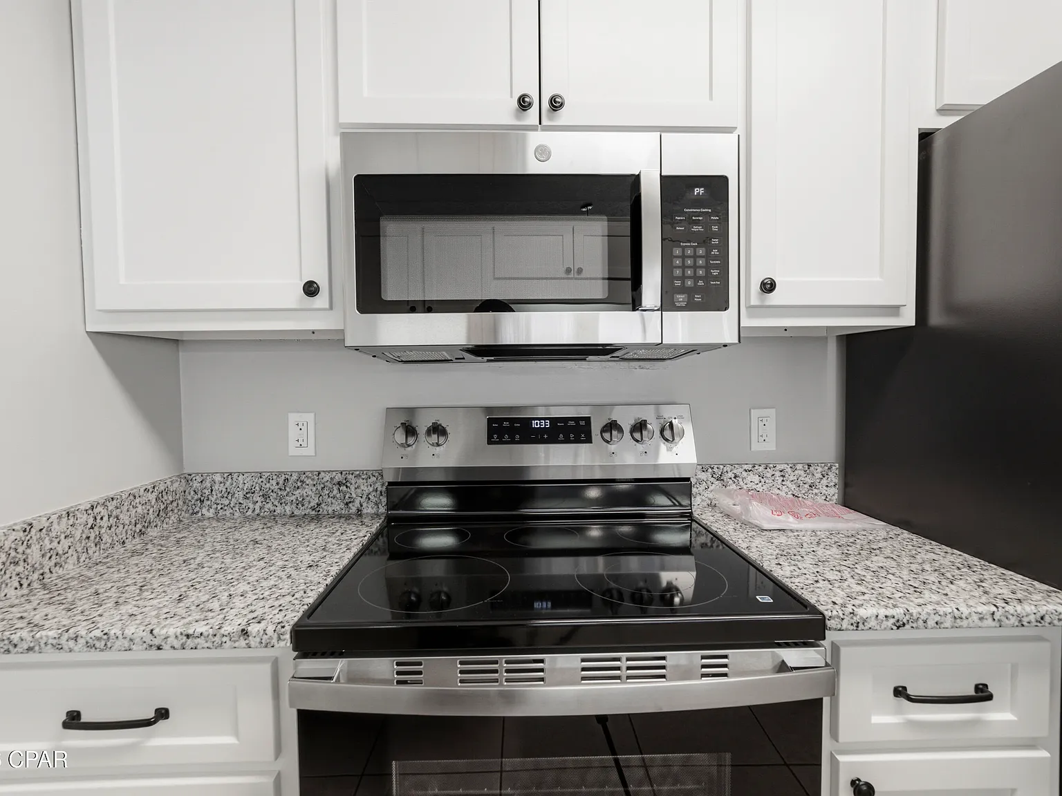 3 bed, 1244 sqft, $2,000 — Photo 4