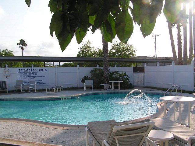 1st image of 825 Santa Isabel Blvd