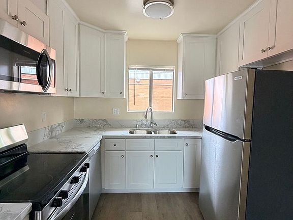 3rd image of 4479 Rockland Pl APT 6
