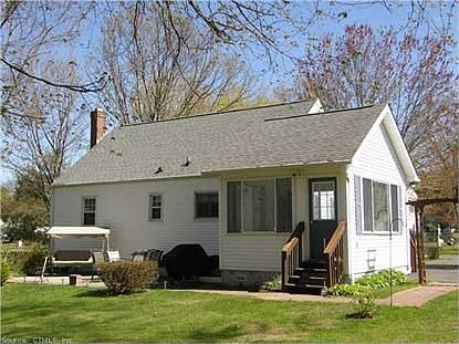 3rd image of 28 Greenfield Ave