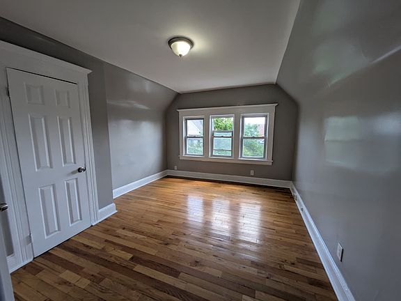 2nd image of 467 Connecticut Ave #3A