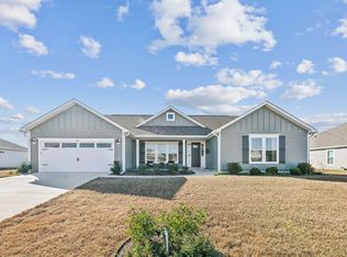 84 Shelby Dr, Crawfordville, FL 32327