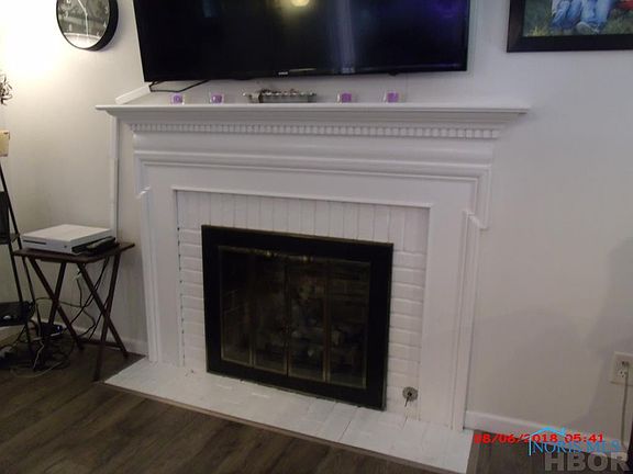 4th image of 1902 Queenswood Dr