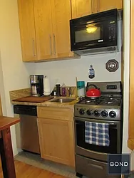 Rented by Bond New York