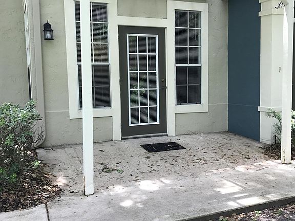 4th image of 13703 RICHMOND PARK Drive #2602