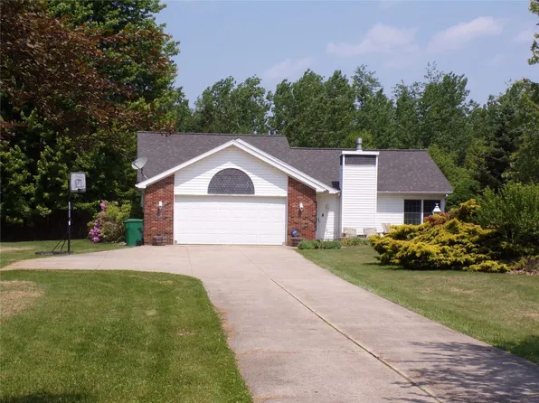 12706 W Ridge Rd, West Springfield, PA 16443