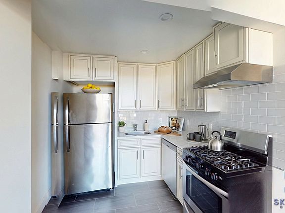3rd image of 46-02 70th St #8E