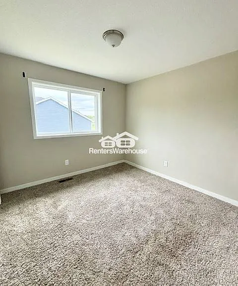 4634 9th St NE — Photo 13