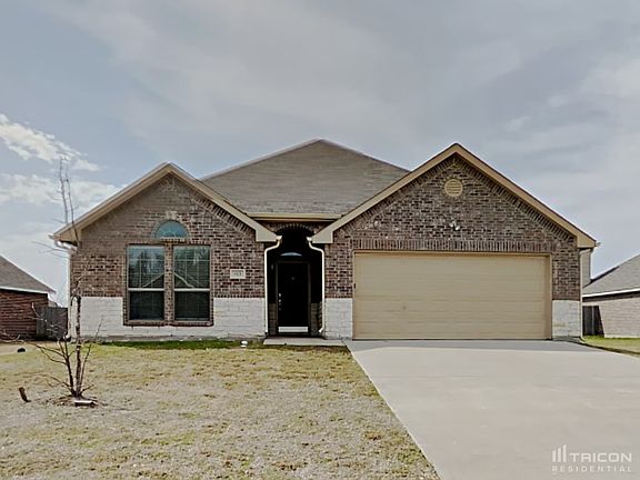 2nd image of 613 Catherine Ln