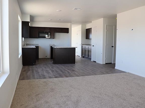 5th image of 303 W 14th St