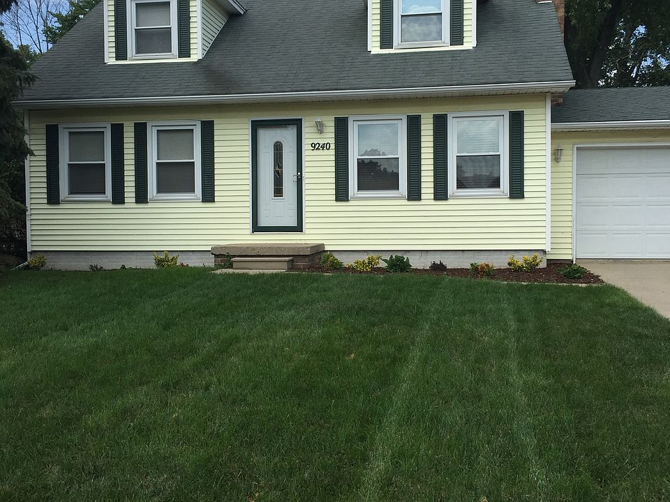 1st image of 9240 Elaine Dr