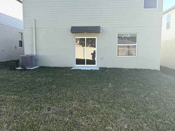 3rd image of 3643 Oliver Way