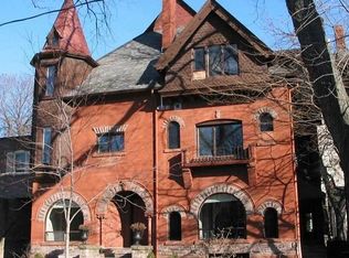 175 Madison Ave, Toronto, ON M5R 2S6