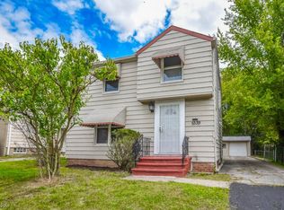 5339 Clement Ave, Maple Heights, OH 44137