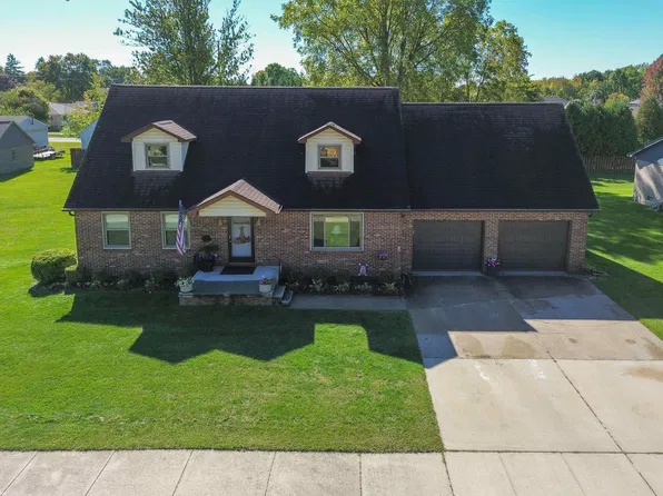 68055 S Forest Ave, Richmond, MI 48062