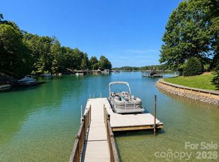 1600 Lillians Point Ct Unit 33, Morganton, NC 28655