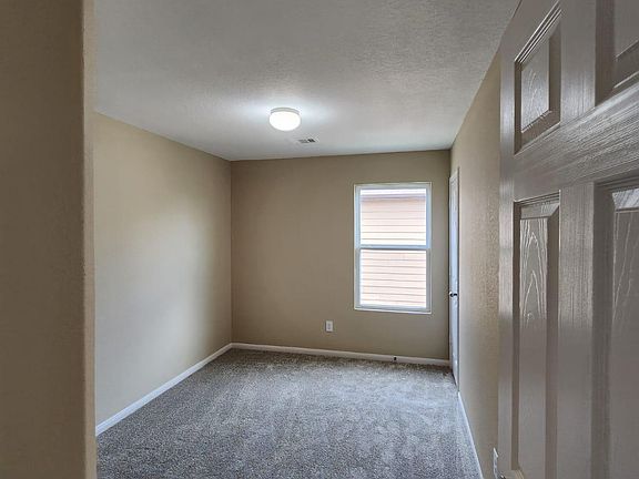2nd image of 2719 Tucker Creek Dr
