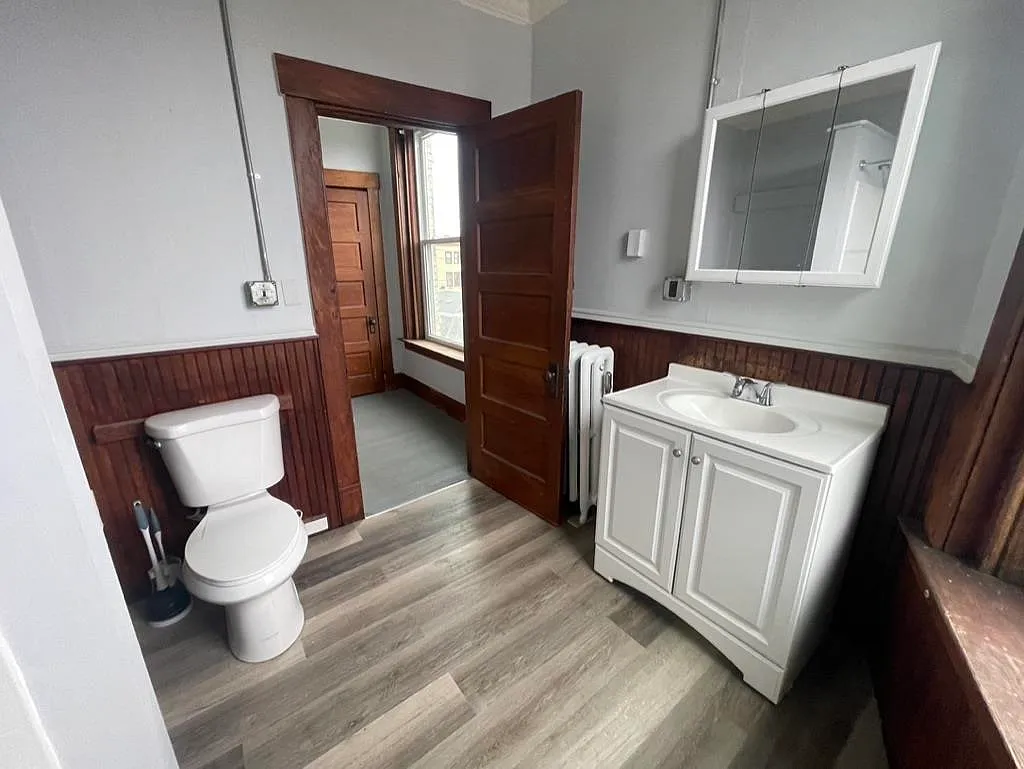 1 bed, 1.0 bath, 900 sqft, $1,500 — Photo 3