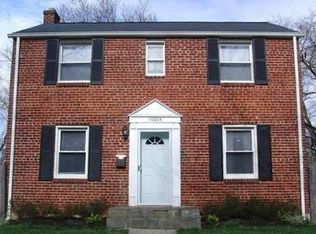 10004 Raynor Rd, Silver Spring, MD 20901